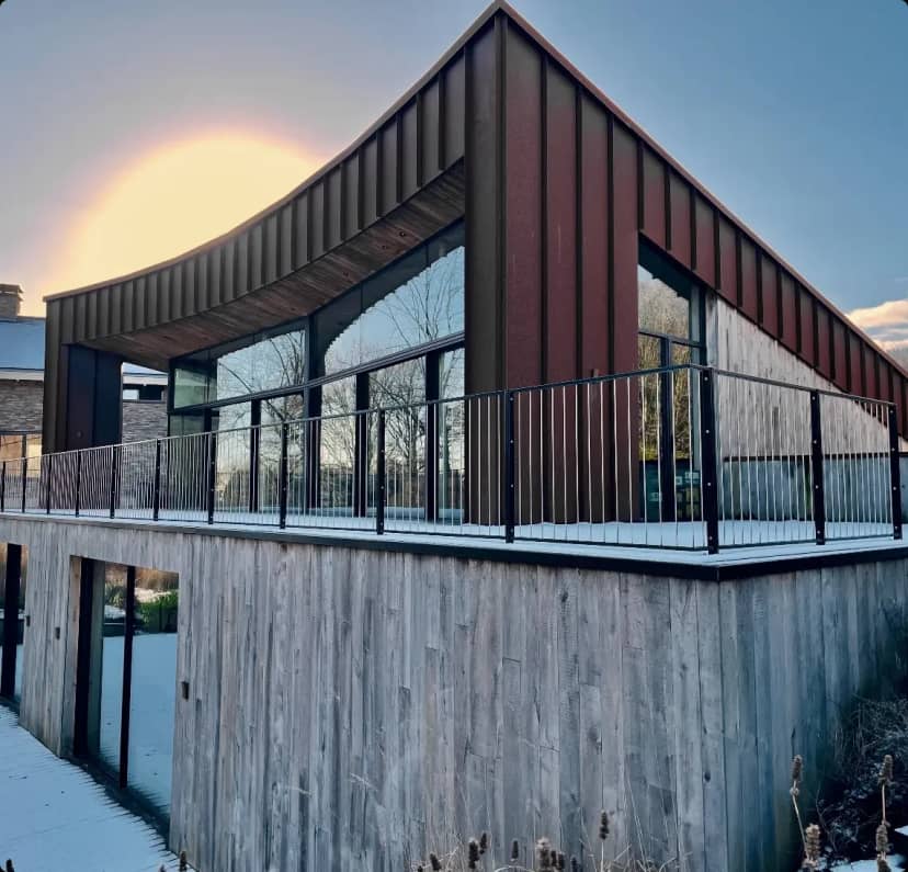 Onderhoud balkonhekken: zo houd je je balkon veilig en in topconditie